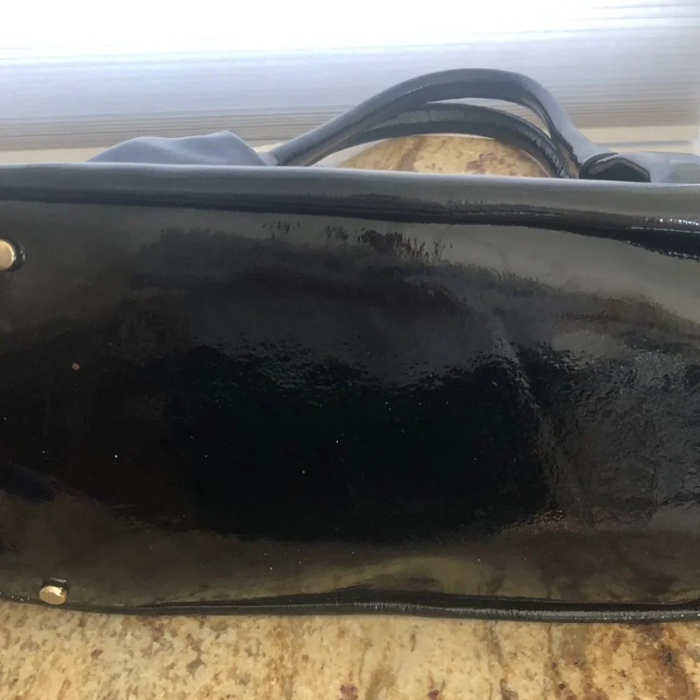 Kate Spade New York Vintage Black Patent Leather Shoulder Bag